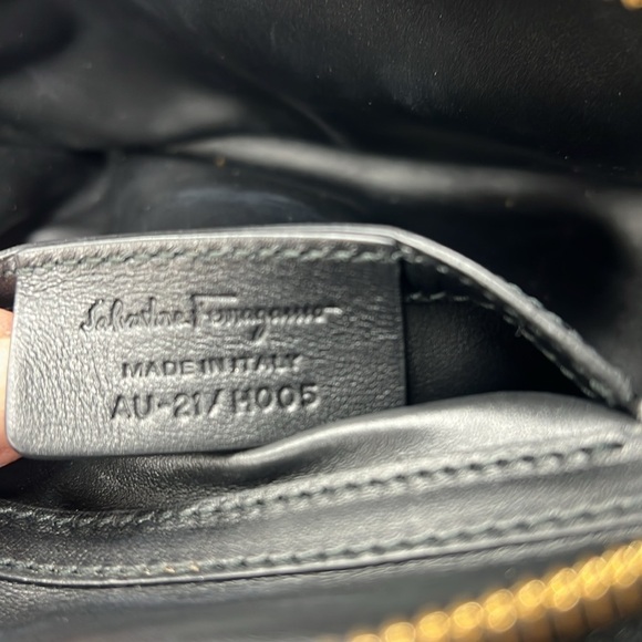 Salvatore Ferragamo Black Leather and Goldtone Logo Belt Bag - Picture 10 of 14